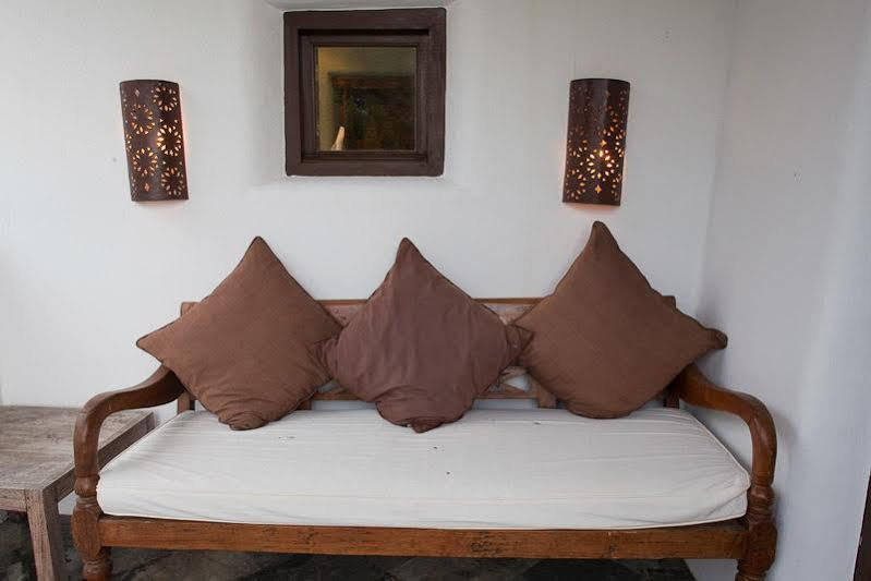 Agroturismo Atzaro ซานตาเอวเลเรียเดสริว ภายนอก รูปภาพ