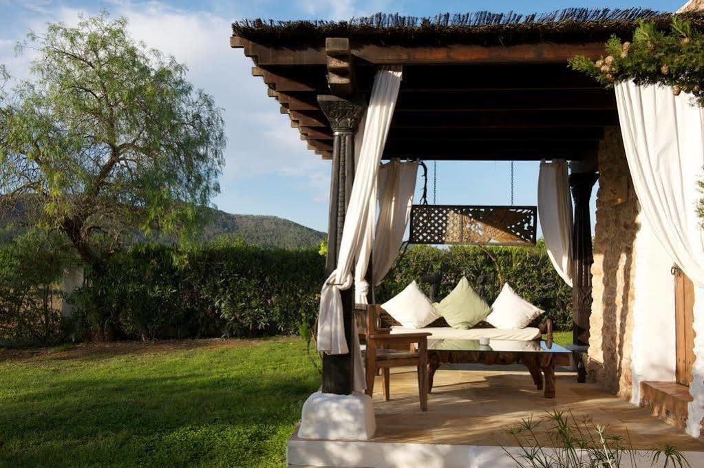 Agroturismo Atzaro ซานตาเอวเลเรียเดสริว ภายนอก รูปภาพ
